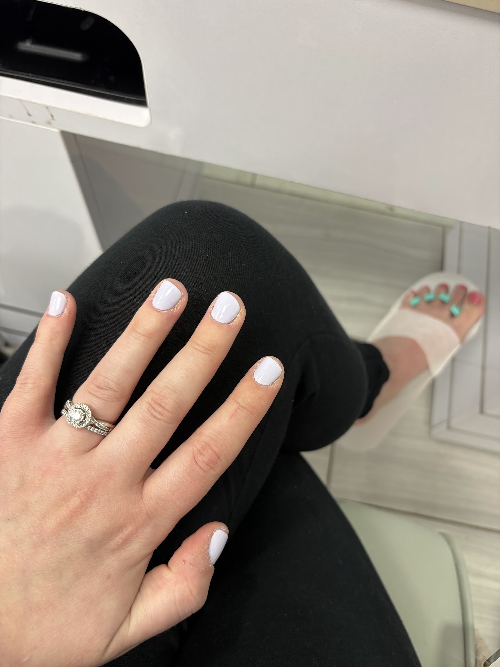 EMPY NAILS logo